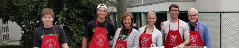 Salvation-Army-Turkey-Distribution-Dimmitt-Cares
